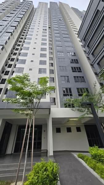 Kediaman Servis untuk Dijual di Seiring Residensi - Nazrin Affendy - Exterior - PropertyGuru.com.my