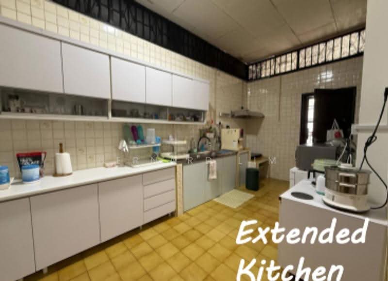 Semi-Detached House for Sale in Taman Tasek (Johor Bahru) - Bernard Lim - Kitchen - PropertyGuru.com.my