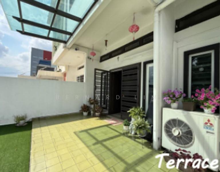 Semi-Detached House for Sale in Taman Tasek (Johor Bahru) - Bernard Lim - Exterior - PropertyGuru.com.my