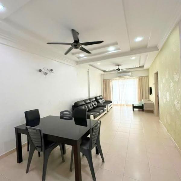 Kondominium untuk Disewa di Cassia Resort Condominium - Ann Khor - Living Room - PropertyGuru.com.my