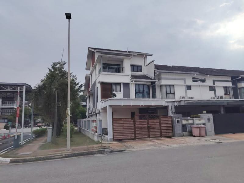 Rumah Teres untuk Dijual di Sutera Damansara (Damansara Damai) - Brian JiaKok - Exterior - PropertyGuru.com.my