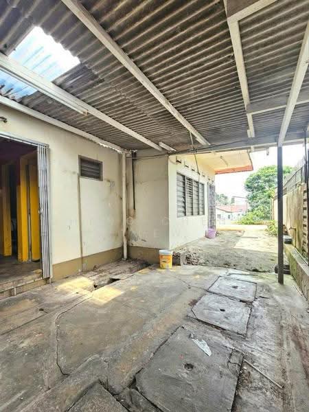 Commercial Semi-D for Rent in Taman Abad (Johor Bahru) - Sheng Cheng Tiew - Exterior - PropertyGuru.com.my