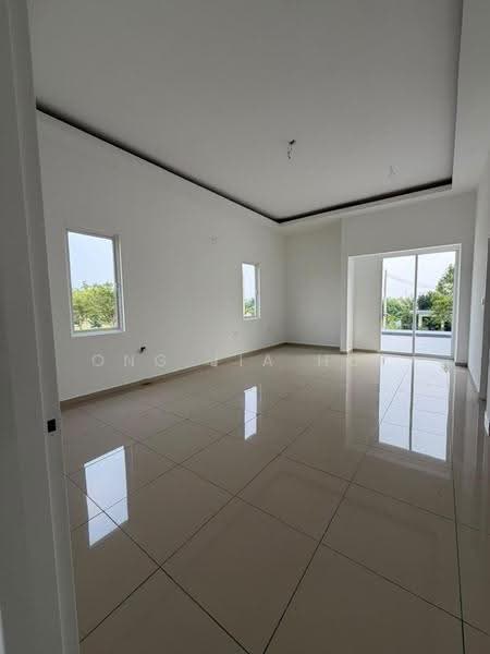 2-storey Terraced House for Sale in Seremban (Negeri Sembilan) - Ong Jia Hui - Living Room - PropertyGuru.com.my