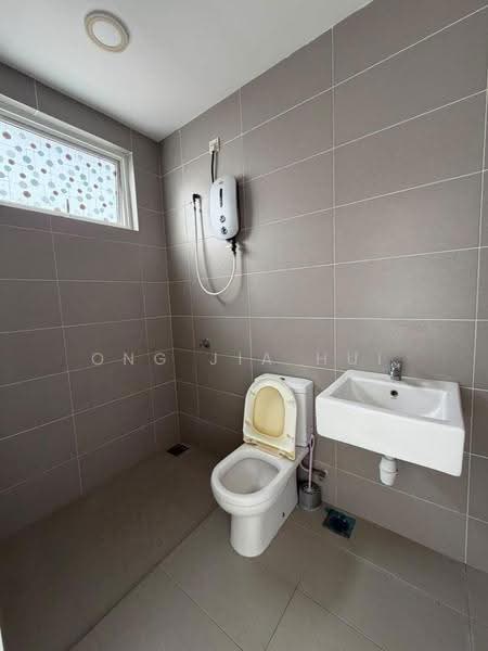 2-storey Terraced House for Sale in Seremban (Negeri Sembilan) - Ong Jia Hui - Bathroom - PropertyGuru.com.my