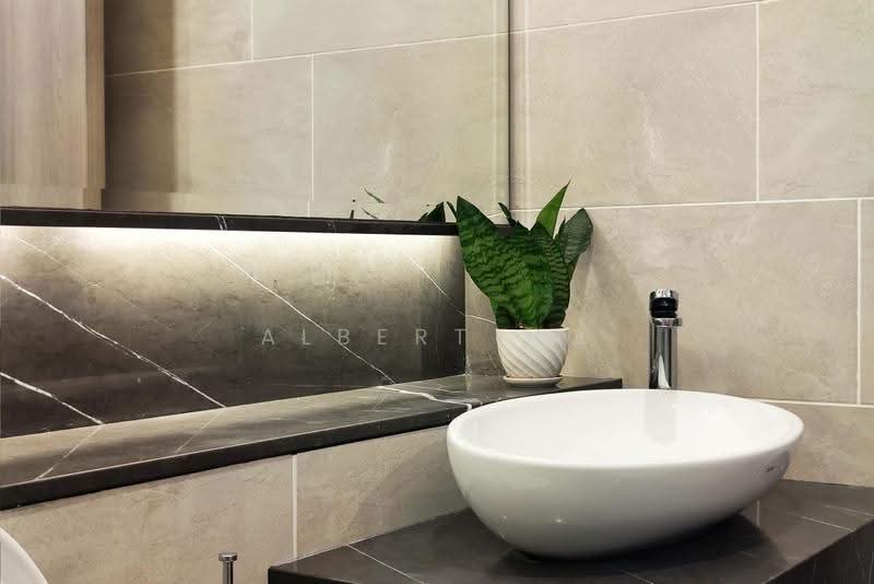 Kediaman Servis untuk Dijual di Nadi Bangsar - Albert Ho - Bathroom - PropertyGuru.com.my