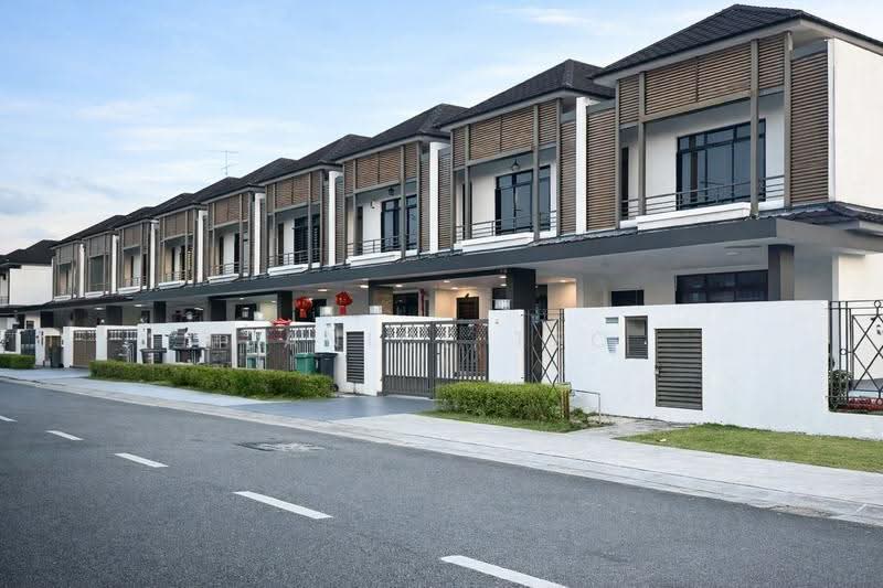 Terraced House for Rent in Johor Bahru (Johor) - Janice Teo - Exterior - PropertyGuru.com.my