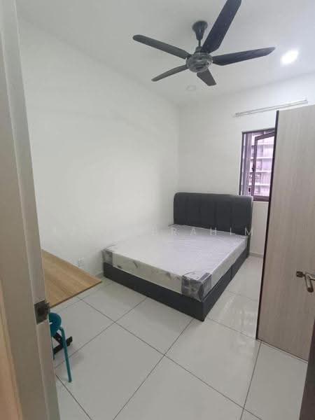 Service Residence for Sale at Seasons Garden Residences - Azli Ibrahim - Bedroom - PropertyGuru.com.my