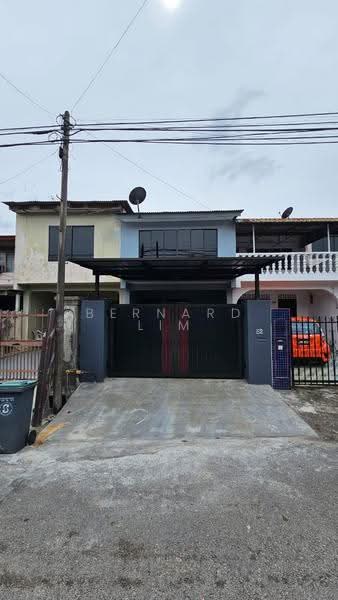 2-storey Terraced House for Sale in Taman Johor Jaya (Johor Bahru) - Bernard Lim - Exterior - PropertyGuru.com.my