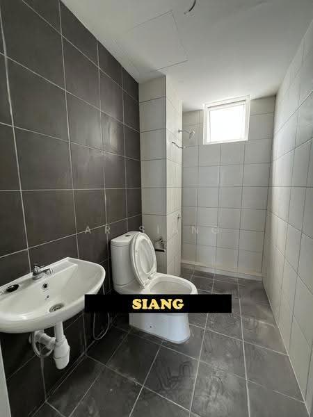 Condominium for Sale at Fairview Residence - Ar Siang - Bathroom - PropertyGuru.com.my