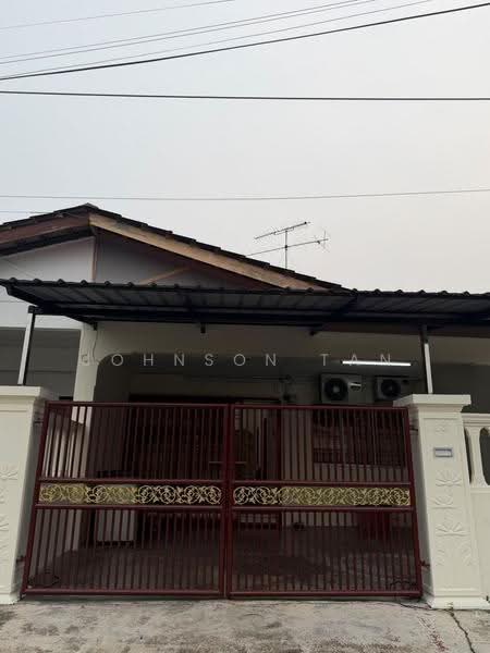 Rumah Teres 1-Tingkat untuk Disewa di Kulai (Johor) - Johnson Tan - Exterior - PropertyGuru.com.my