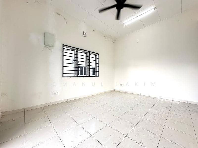 Semi-Detached House for Sale in Petaling Jaya (Selangor) - Luqmanul Hakim - Interior - PropertyGuru.com.my