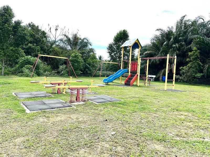 Semi-Detached House for Sale in Petaling Jaya (Selangor) - Luqmanul Hakim - Exterior - PropertyGuru.com.my