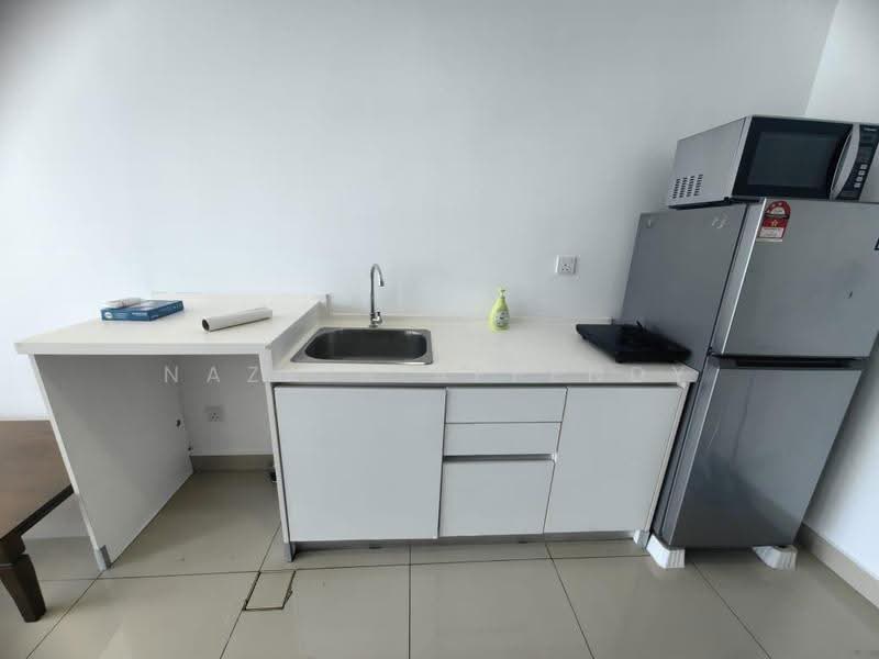 Service Residence for Sale at Trefoil @ Setia City - Nazrin Affendy - Kitchen - PropertyGuru.com.my