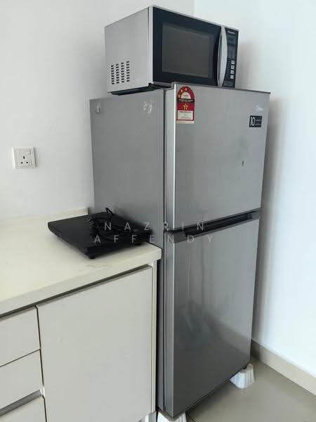 Service Residence for Sale at Trefoil @ Setia City - Nazrin Affendy - Kitchen - PropertyGuru.com.my
