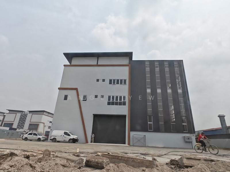 Factory for Rent in Bandar Baru Bangi (Selangor) - Angel Yew - Exterior - PropertyGuru.com.my