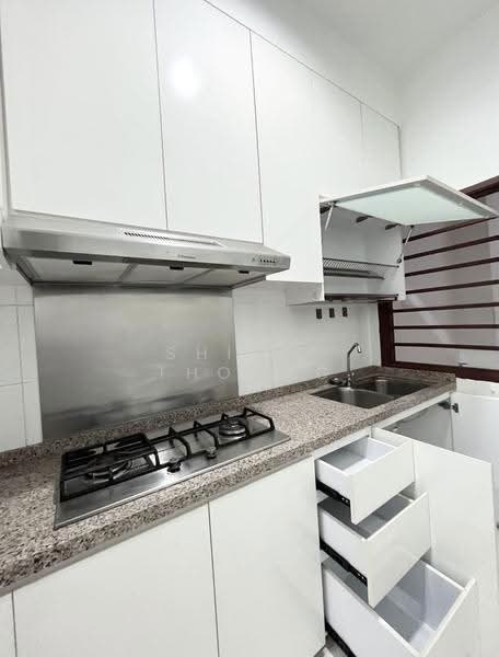 Service Residence for Sale at The Sky Executive Suites - Shinee Thoong - Kitchen - PropertyGuru.com.my