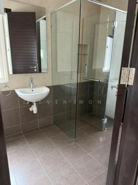 Bungalow House for Rent in Mutiara Seputeh (Seputeh) - Steven Wong - Bathroom - PropertyGuru.com.my