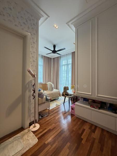 Semi-Detached House for Sale in Setia Eco Park (Setia Alam) - Ivan Wong - Bedroom - PropertyGuru.com.my