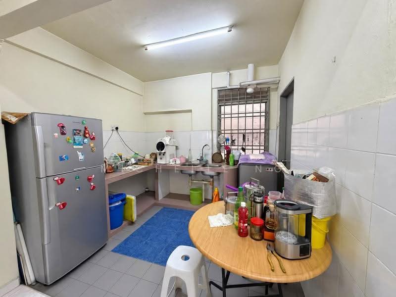 Apartment for Sale at Sri Bayu - Michelle Ng - Kitchen - PropertyGuru.com.my