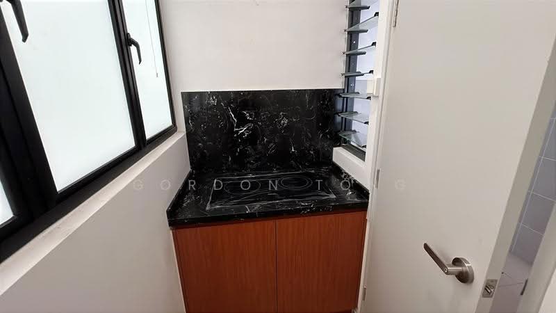 Kediaman Servis untuk Disewa di Jernih Residence - Gordon Tong - Kitchen - PropertyGuru.com.my