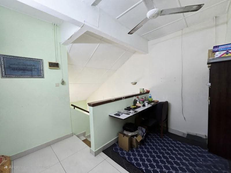 2-storey Terraced House for Sale in Seksyen 8 (Shah Alam) - Azli Ibrahim - Interior - PropertyGuru.com.my