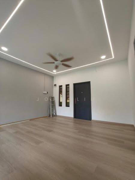 Flat for Sale at Flat Taman Ungku Tun Aminah - John Lim - Living Room - PropertyGuru.com.my