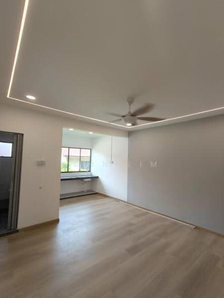 Flat for Sale at Flat Taman Ungku Tun Aminah - John Lim - Interior - PropertyGuru.com.my