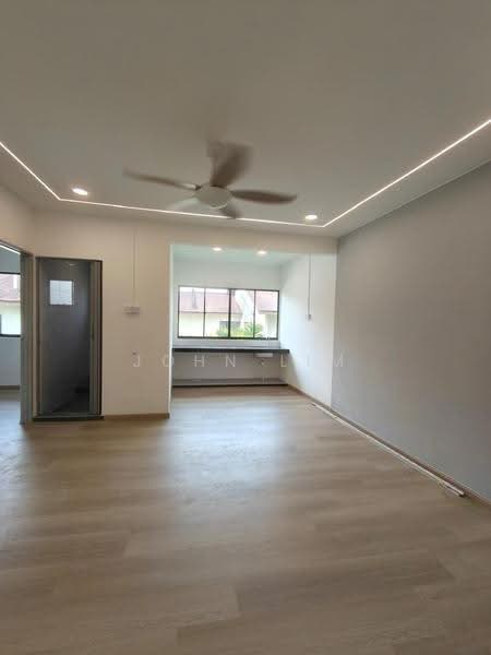 Flat for Sale at Flat Taman Ungku Tun Aminah - John Lim - Living Room - PropertyGuru.com.my