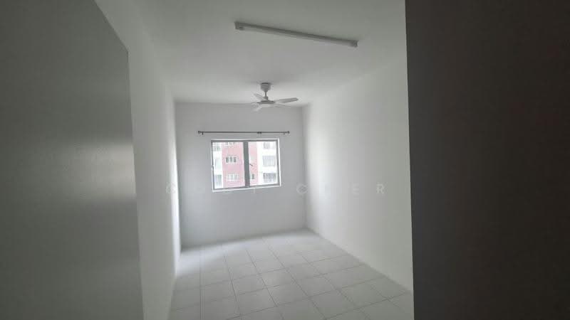 Condominium for Rent at Residensi Sateria - Cody Cher - Interior - PropertyGuru.com.my