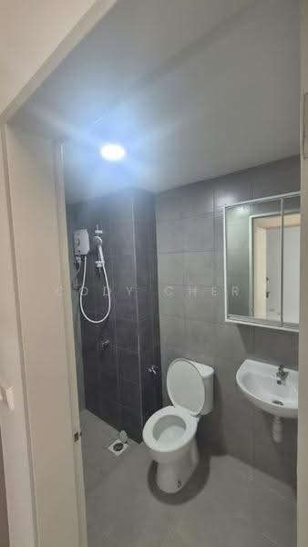 Condominium for Rent at Residensi Sateria - Cody Cher - Bathroom - PropertyGuru.com.my