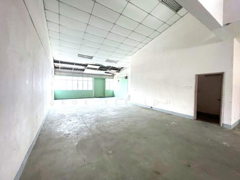 Terrace Factory for Rent in Taman Perindustrian Usj 1 (Subang Jaya) - Kok Yee Loh - Interior - PropertyGuru.com.my