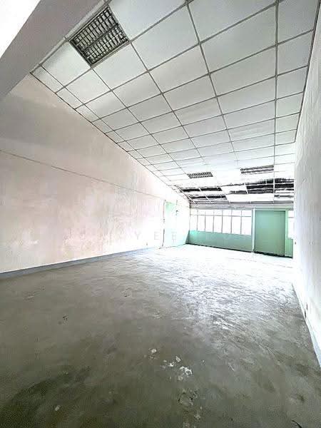 Terrace Factory for Rent in Taman Perindustrian Usj 1 (Subang Jaya) - Kok Yee Loh - Interior - PropertyGuru.com.my