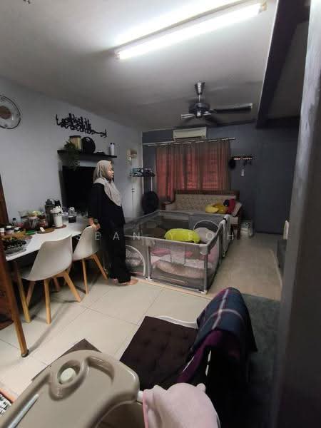 2-storey Terraced House for Sale in Taman Nusantara (Iskandar Puteri (Nusajaya)) - Sean Yeoh - Living Room - PropertyGuru.com.my