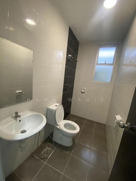 Service Residence for Rent at Bsp Skypark - Hana Wahid - Bathroom - PropertyGuru.com.my