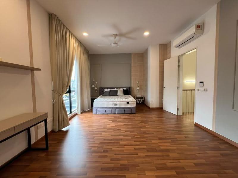 Semi-Detached House for Sale in Setia Alam (Selangor) - Vanessa Wong - Master Bedroom - PropertyGuru.com.my