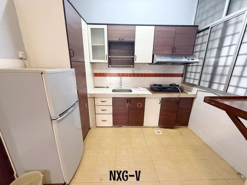 Kondominium untuk Dijual di Lakes Condominiums / Pangsapuri Tasik - Ivy Por - Kitchen - PropertyGuru.com.my