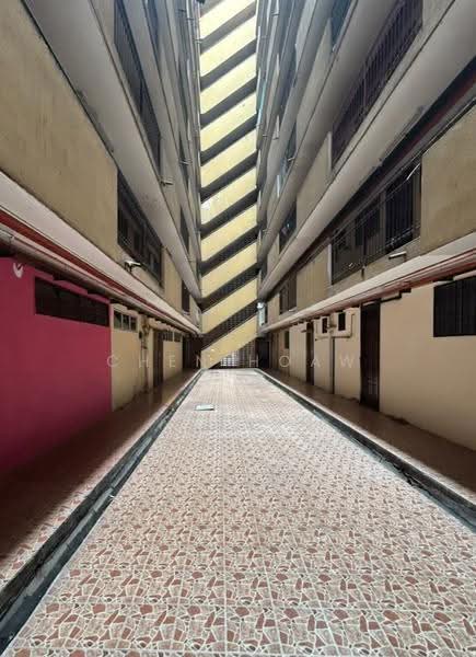 Flat for Sale at Flat DBKL Jalan Hang Tuah - Chen Hoaw - Exterior - PropertyGuru.com.my