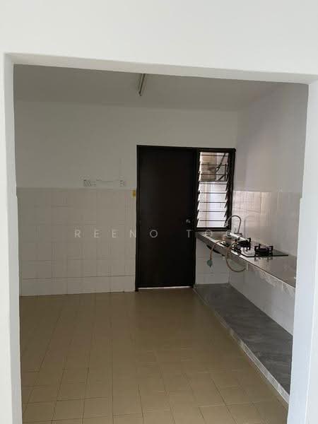 Pangsapuri untuk Dijual di Plaza Metro Prima - Reeno Too - Kitchen - PropertyGuru.com.my