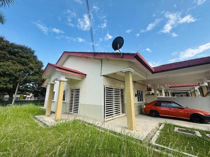 1-storey Terraced House for Sale in Klang (Selangor) - Mohd Hazlan bin Mohd Sopi - PropertyGuru.com.my
