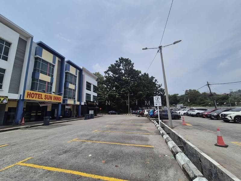 Shop / Office for Sale in Ayer Keroh (Melaka) - Ann Lim - Exterior - PropertyGuru.com.my