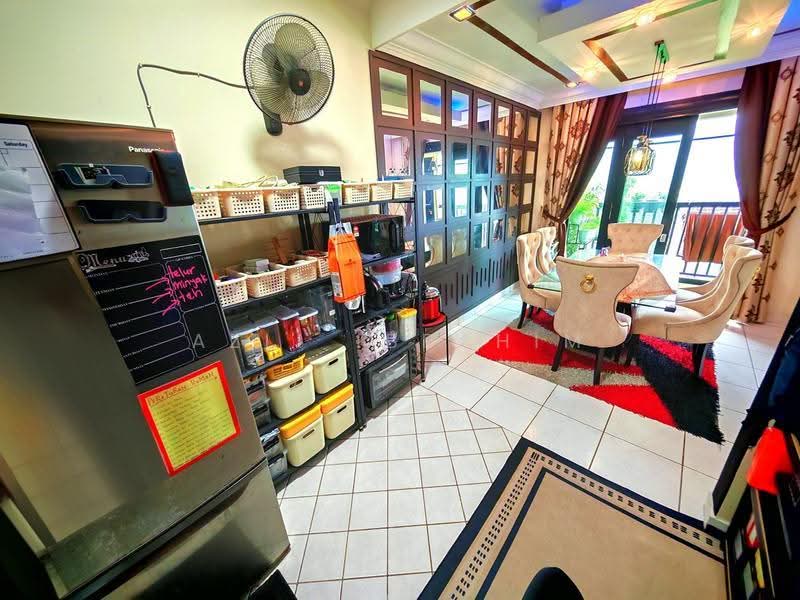 Condominium for Sale at Armanee - Azli Ibrahim - Dining Room - PropertyGuru.com.my