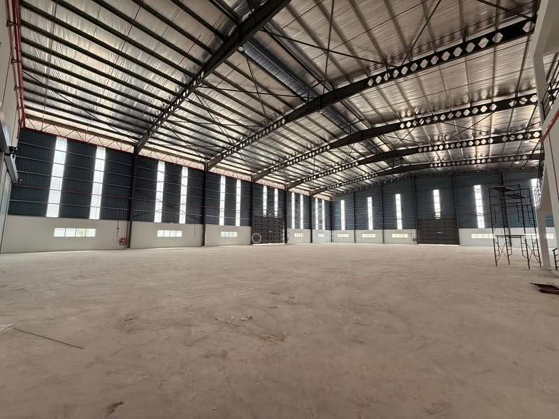 Warehouse for Rent in Bukit Jelutong (Shah Alam) - Leo Ng - Interior - PropertyGuru.com.my