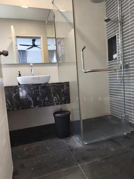 Kondominium untuk Disewa di Medini Signature - Grace Ella - Bathroom - PropertyGuru.com.my