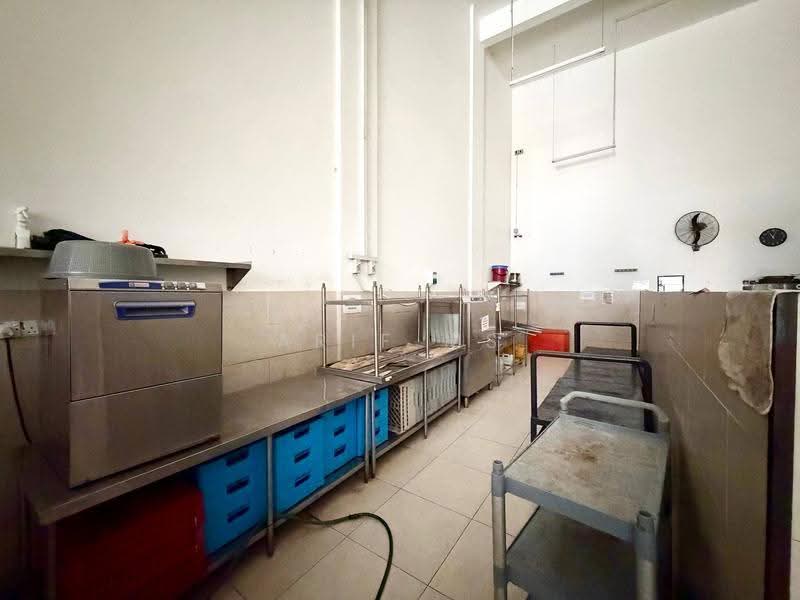 Shop / Office for Rent in Taman Ekoflora (Johor Bahru) - Arif MS - Kitchen - PropertyGuru.com.my