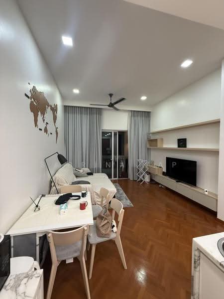 Kediaman Servis untuk Disewa di Straits Quay (The Suites at Waterside) - Sabrina Yap - Living Room - PropertyGuru.com.my