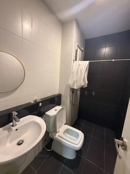 Service Residence for Rent at Sky Peak Residences - Scarlette Lai - Bathroom - PropertyGuru.com.my