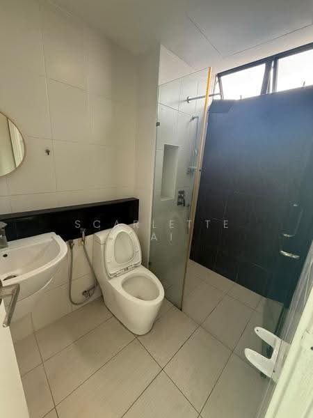 Service Residence for Rent at Sky Peak Residences - Scarlette Lai - Bathroom - PropertyGuru.com.my