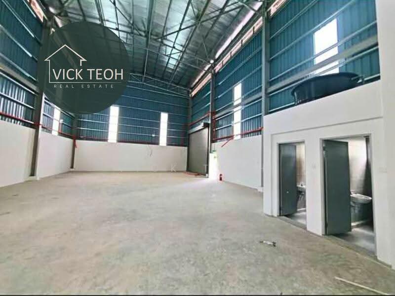 Factory for Rent in Kampung Valdor (Sungai Bakap) - Vick Teoh - Interior - PropertyGuru.com.my