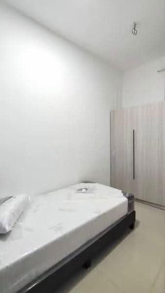 Service Residence for Rent at TRELLIS RESIDENCES - Jasmine Ong - Bedroom - PropertyGuru.com.my