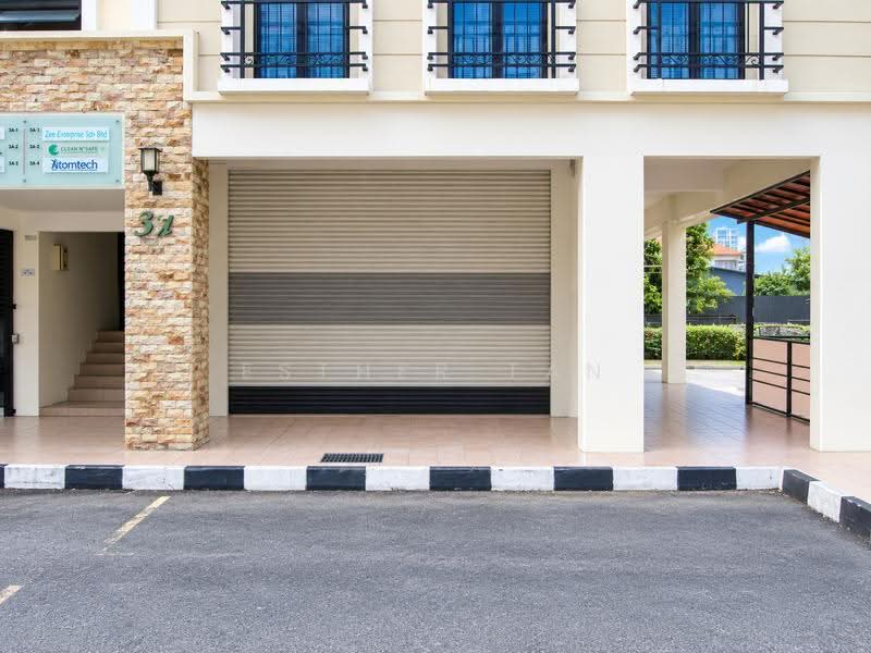 Shop for Rent in Jalan Klang Lama (Old Klang Road) (Kuala Lumpur) - Esther Tan - Exterior - PropertyGuru.com.my